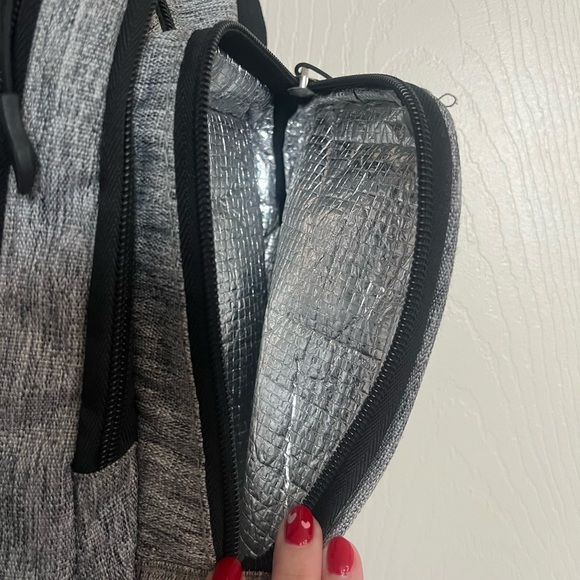 Eddie Bauer Dipper Bag/Back Pack - Picture 5 of 7